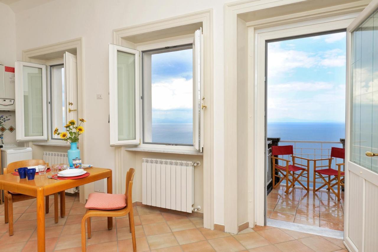Lady Gilda Apartment Conca dei Marini Bagian luar foto